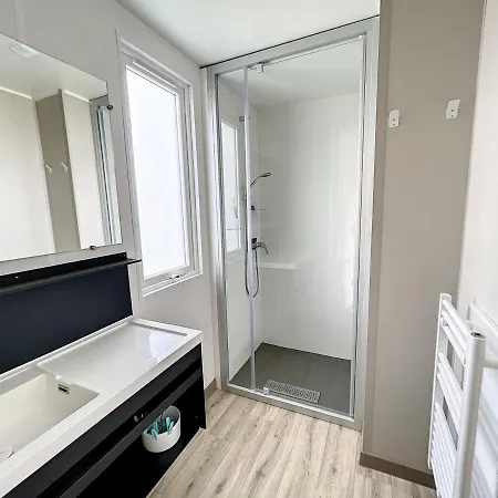 Mobil-home Jullouville, 3 Pieces, 4 Personnes - Fr-1-361a-62 瑞卢维尔莱潘