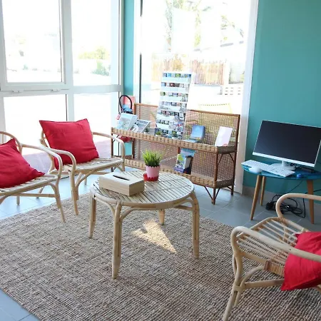 Mobil-home Jullouville, 3 Pieces, 4 Personnes - Fr-1-361a-62 度假居